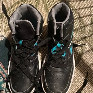 Boys Reeboks size 1.5